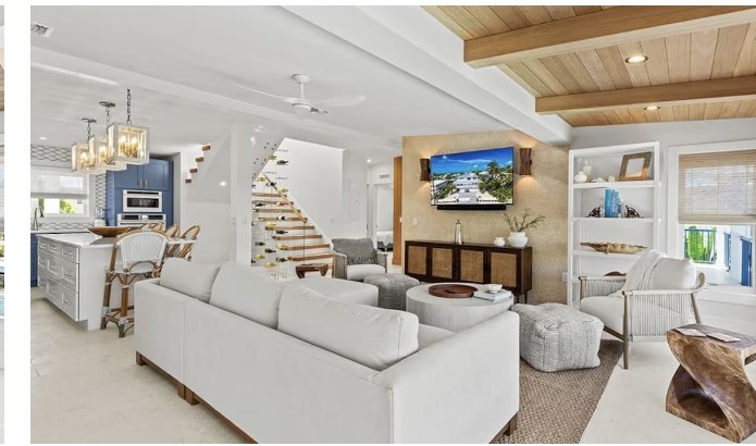 Second living, staircase